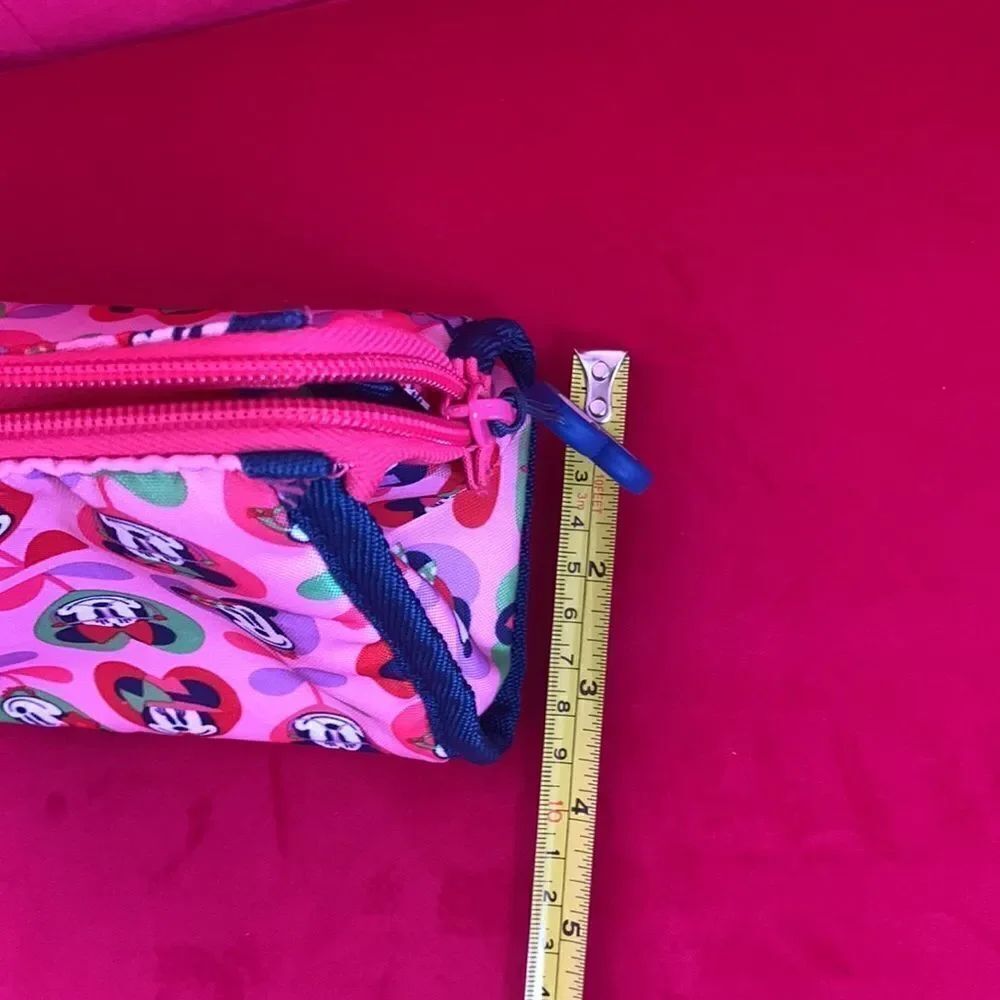 Samsonite Minnie Makeup Bag - Picture 10 of 10